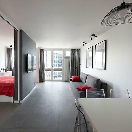 Aroma Apartments Rondo Onz Warschau Exterior foto